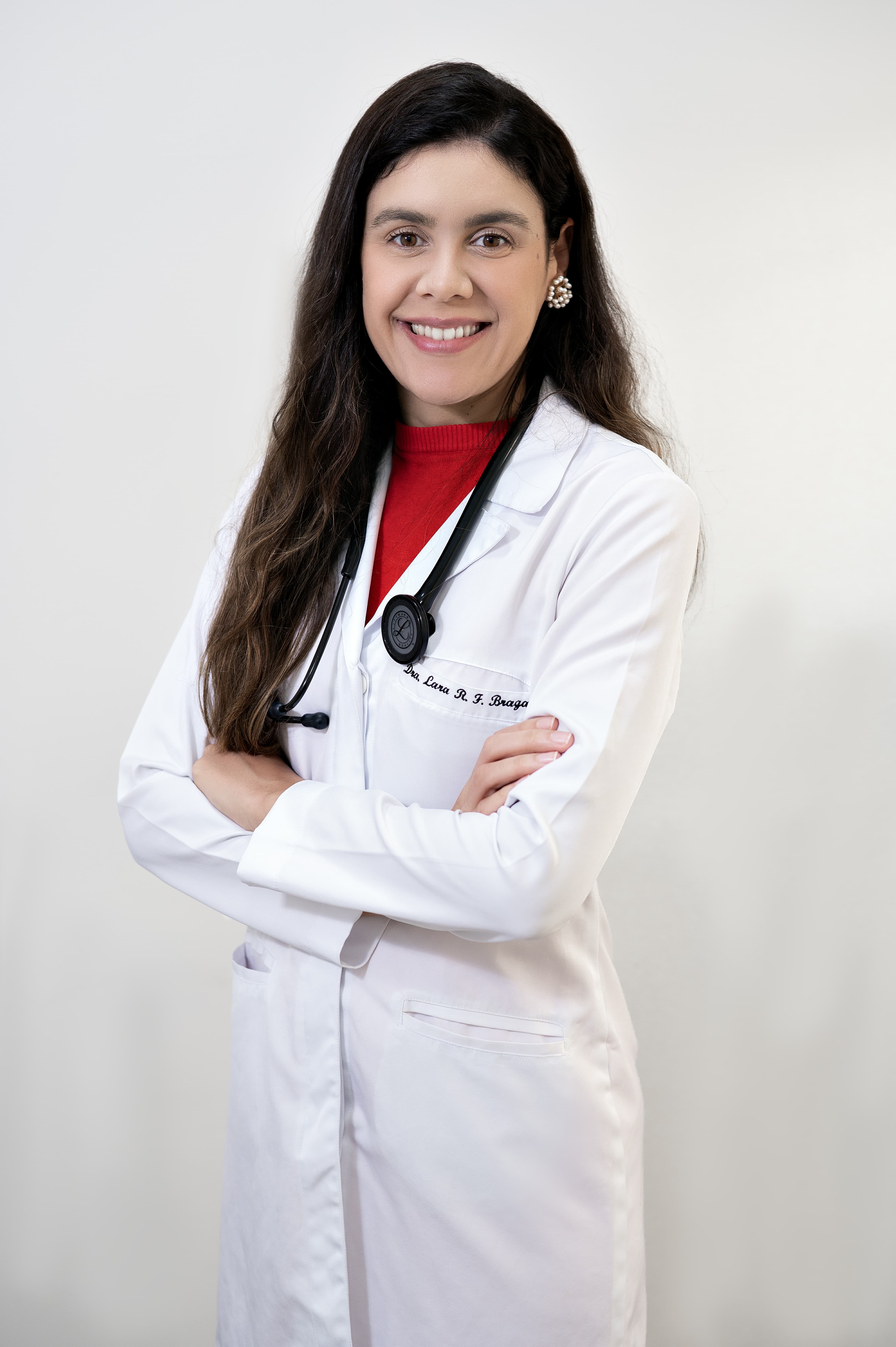 Dra. Lara Braga